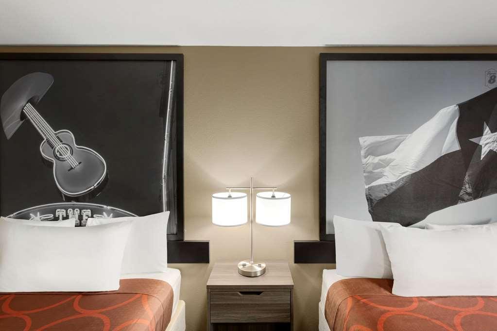 Super 8 By Wyndham San Antonio Airport North Hotell Rum bild